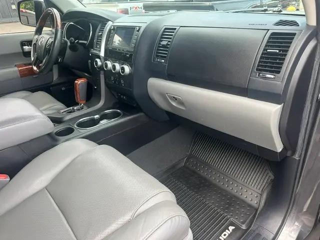 2020 Toyota Sequoia Platinum