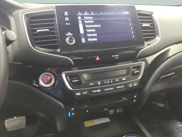 2021 Honda Pilot AWD Touring 7 Passenger