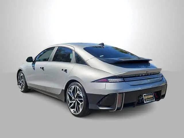 2025 Hyundai IONIQ 6 SEL