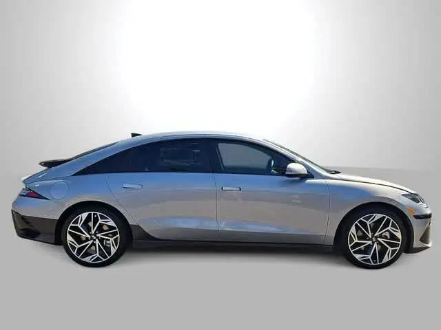 2025 Hyundai IONIQ 6 SEL