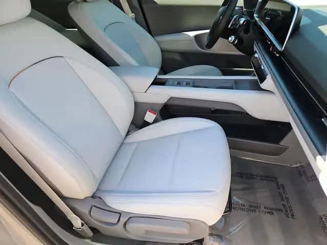 2025 Hyundai IONIQ 6 SEL