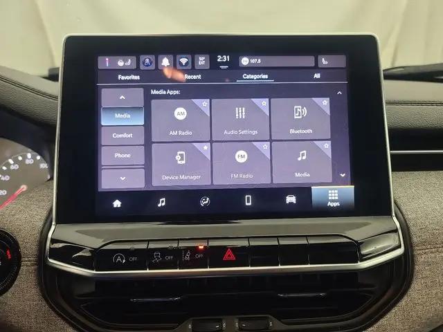 2024 Jeep Compass Latitude Lux FWD