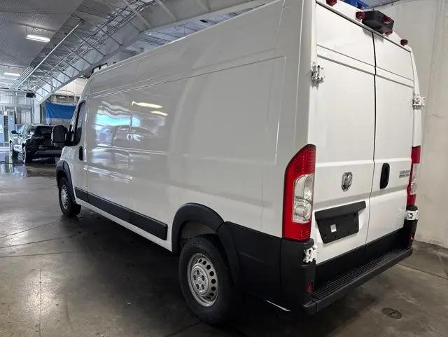 2025 Ram ProMaster 2500 Cargo Van Tradesman High Roof 159" WB w/Pass Seat