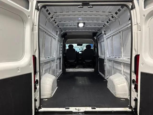 2025 Ram ProMaster 2500 Cargo Van Tradesman High Roof 159" WB w/Pass Seat