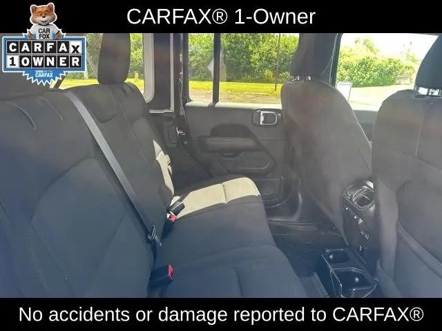 2023 Jeep Wrangler 4-Door Sahara 4x4