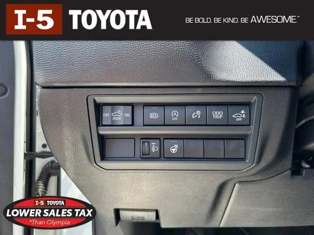 2026 Toyota Tundra SR5 CrewMax 6.5' Bed