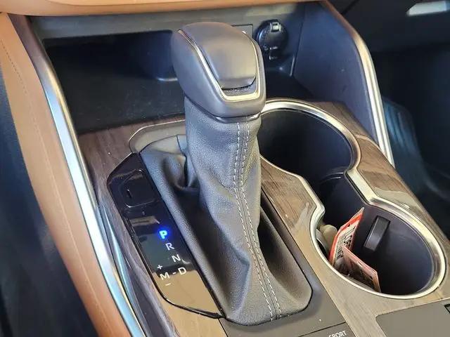 2024 Toyota Highlander Platinum