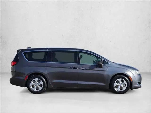 2018 Chrysler Pacifica Hybrid Touring Plus