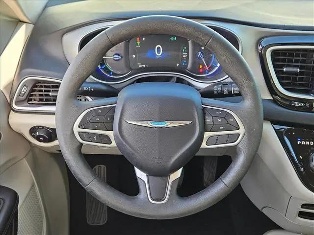 2018 Chrysler Pacifica Hybrid Touring Plus