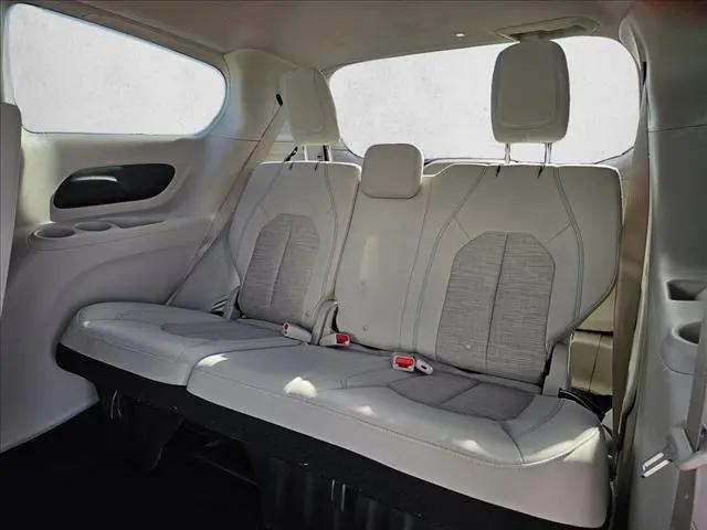 2018 Chrysler Pacifica Hybrid Touring Plus