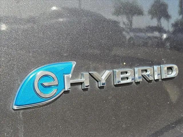 2018 Chrysler Pacifica Hybrid Touring Plus