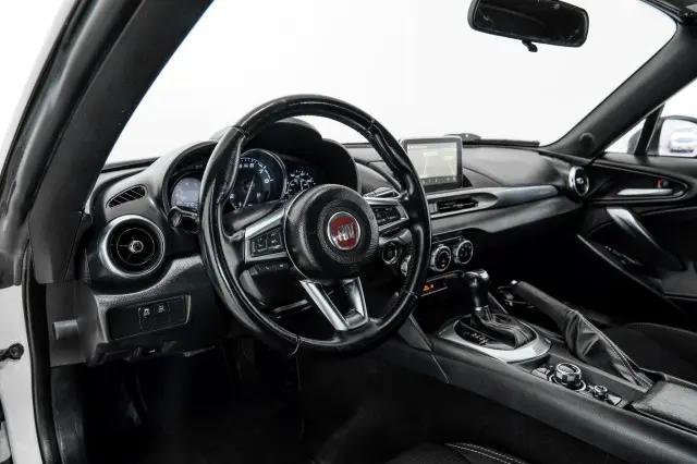 2017 Fiat 124 Spider Classica