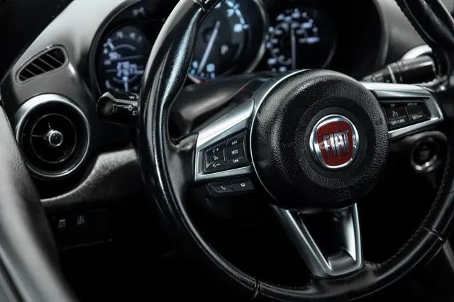 2017 Fiat 124 Spider Classica