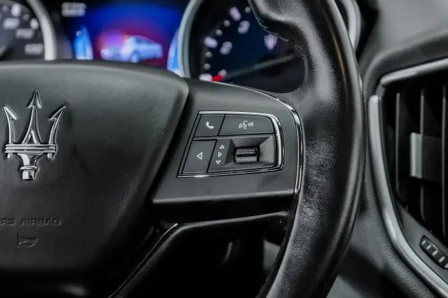 2016 Maserati Ghibli Standard