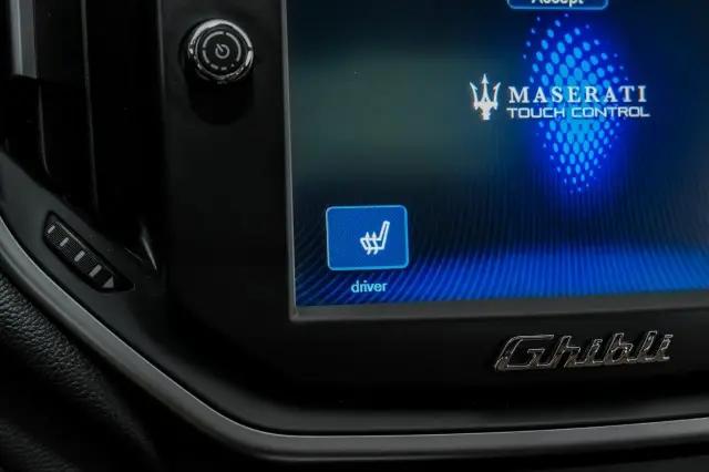 2016 Maserati Ghibli Standard
