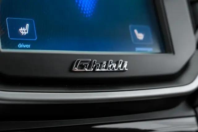 2016 Maserati Ghibli Standard