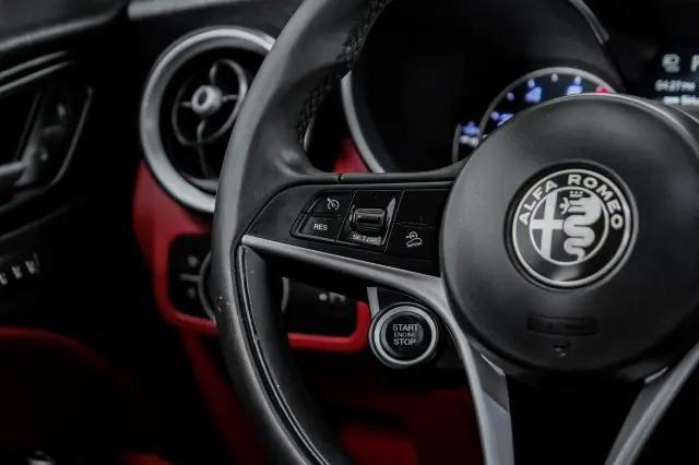 2019 Alfa Romeo Stelvio RWD