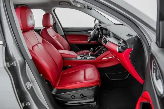 2019 Alfa Romeo Stelvio RWD