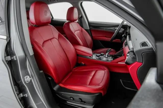 2019 Alfa Romeo Stelvio RWD