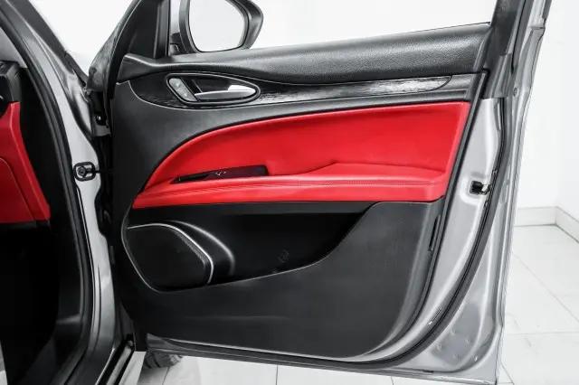 2019 Alfa Romeo Stelvio RWD
