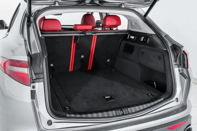 2019 Alfa Romeo Stelvio RWD