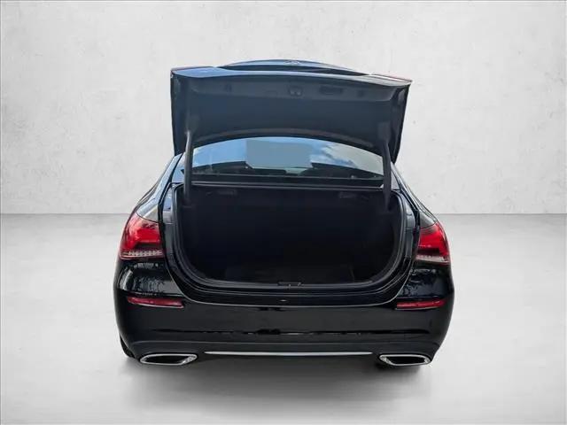 2022 Mercedes-Benz A 220 A 220
