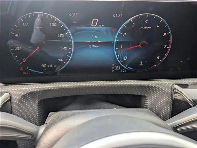 2022 Mercedes-Benz A 220 A 220