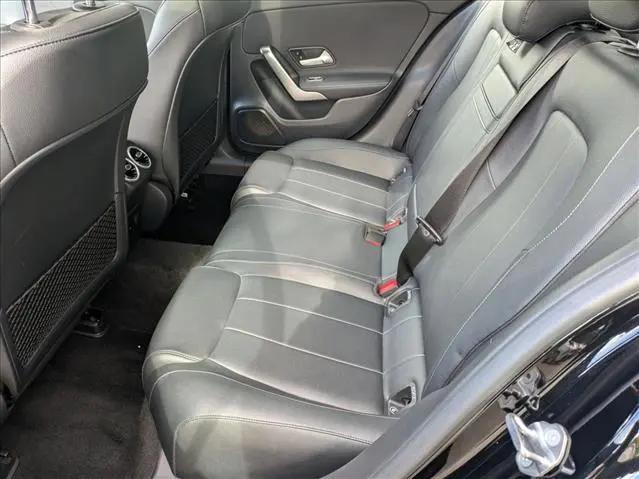 2022 Mercedes-Benz A 220 A 220