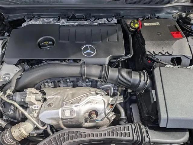 2022 Mercedes-Benz A 220 A 220