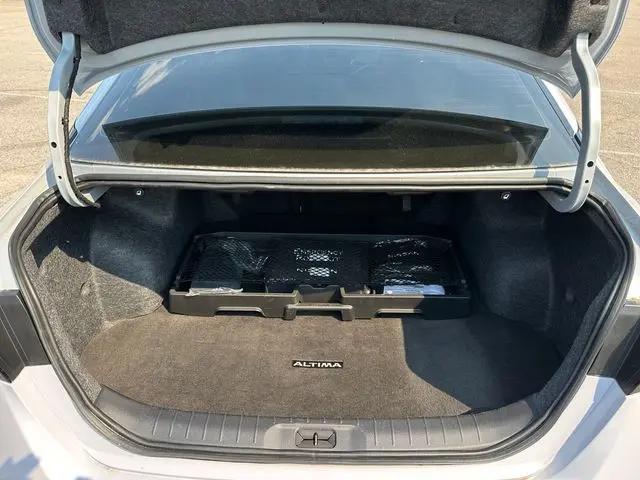2024 Nissan Altima SR Intelligent AWD