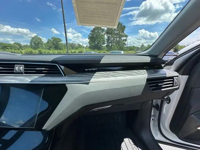 2023 Audi e-tron Premium Plus quattro