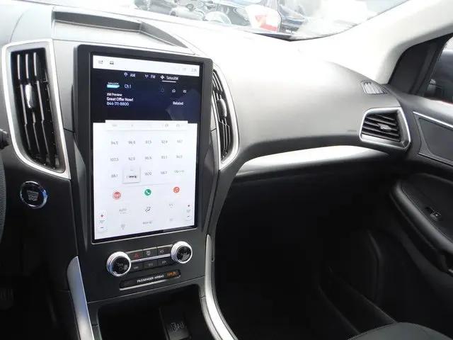 2024 Ford Edge SE