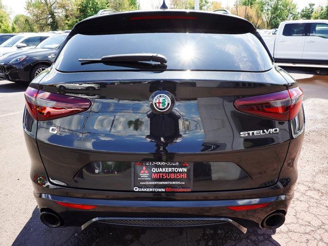 2023 Alfa Romeo Stelvio Veloce AWD