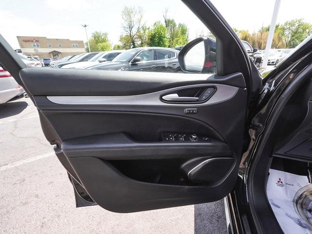 2023 Alfa Romeo Stelvio Veloce AWD