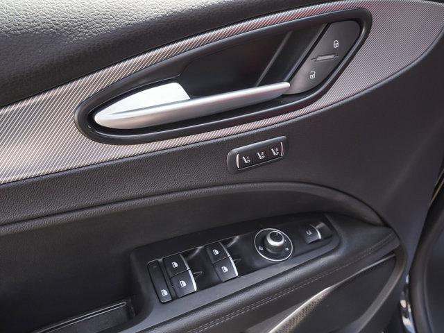 2023 Alfa Romeo Stelvio Veloce AWD