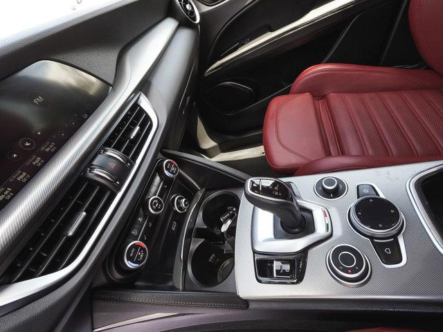 2023 Alfa Romeo Stelvio Veloce AWD