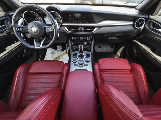 2023 Alfa Romeo Stelvio Veloce AWD