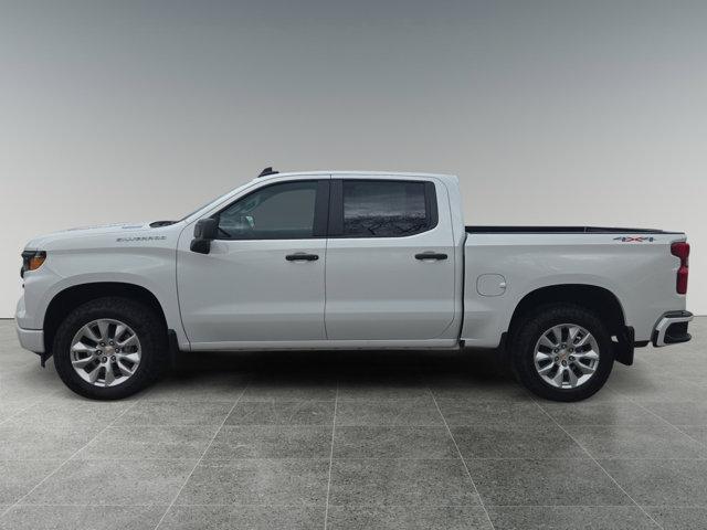 2026 Chevrolet Silverado 1500 4WD Crew Cab Short Bed Custom