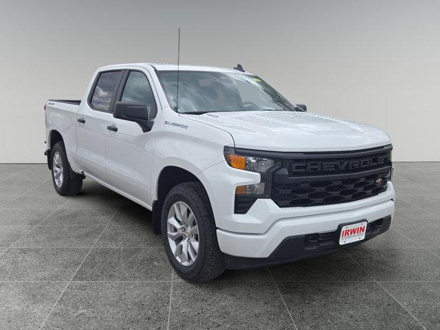 2026 Chevrolet Silverado 1500 4WD Crew Cab Short Bed Custom