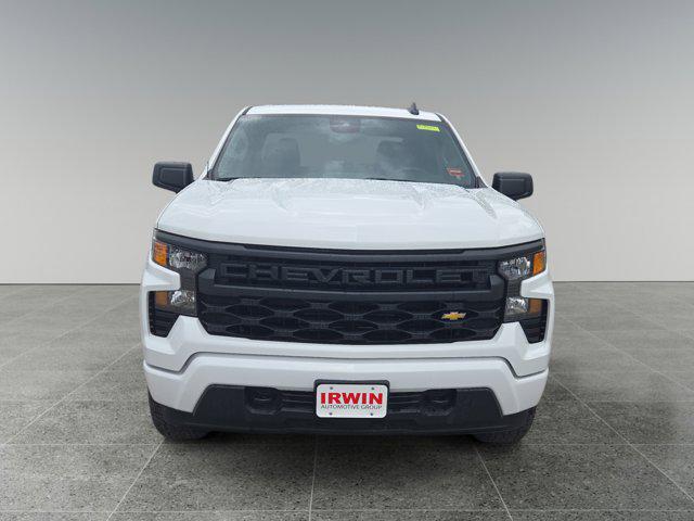 2026 Chevrolet Silverado 1500 4WD Crew Cab Short Bed Custom