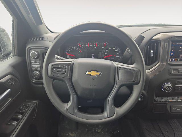 2026 Chevrolet Silverado 1500 4WD Crew Cab Short Bed Custom