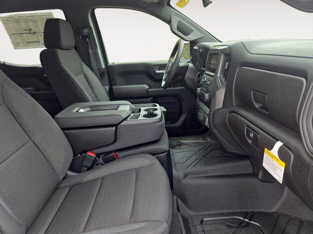2026 Chevrolet Silverado 1500 4WD Crew Cab Short Bed Custom
