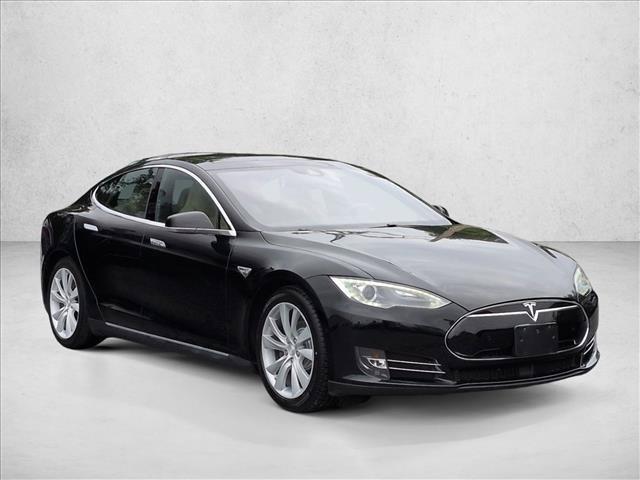 2015 Tesla Model S 70D