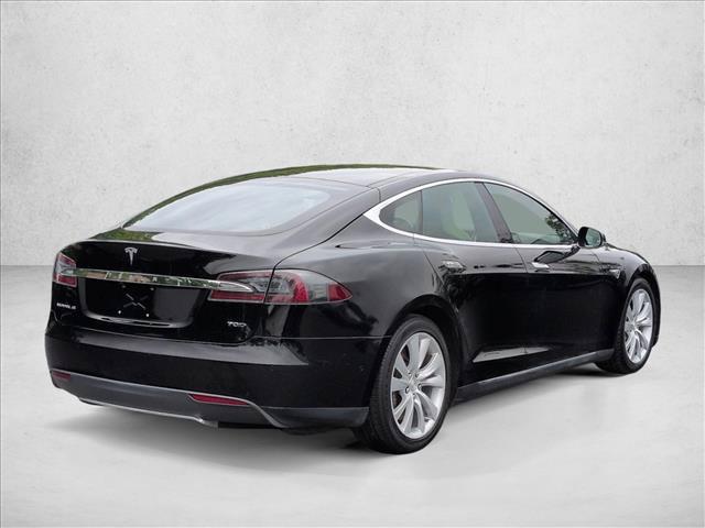 2015 Tesla Model S 70D