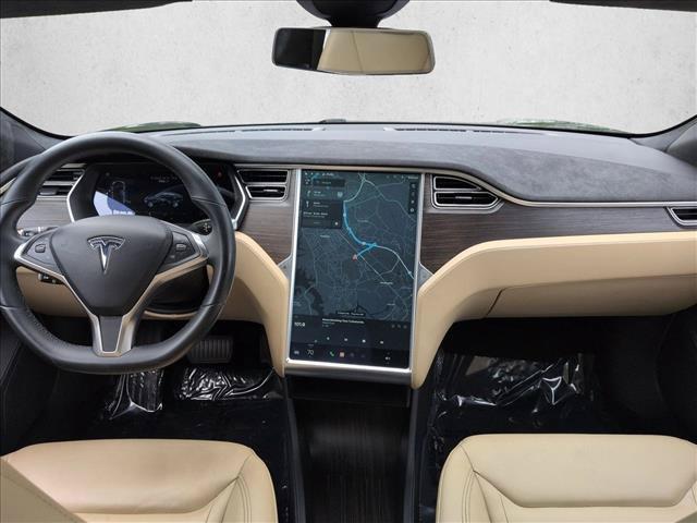 2015 Tesla Model S 70D