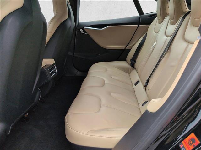 2015 Tesla Model S 70D