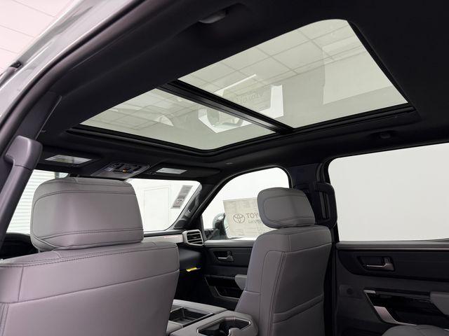 2026 Toyota Tundra Limited CrewMax 5.5' Bed
