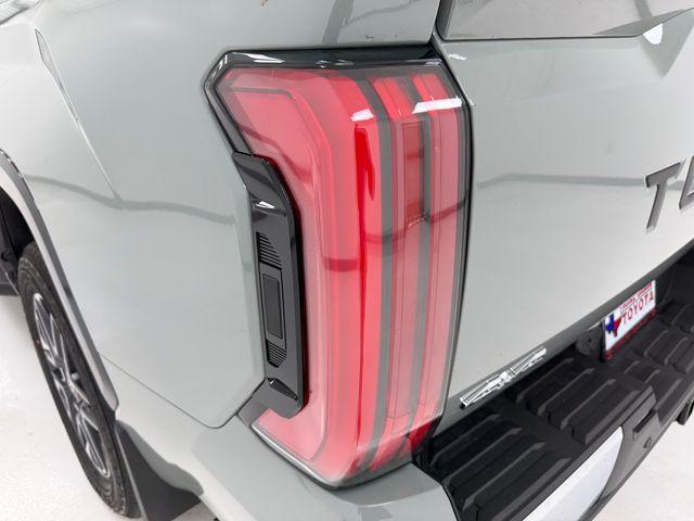 2026 Toyota Tundra Limited CrewMax 5.5' Bed