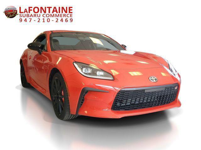 2025 Toyota GR86 Premium