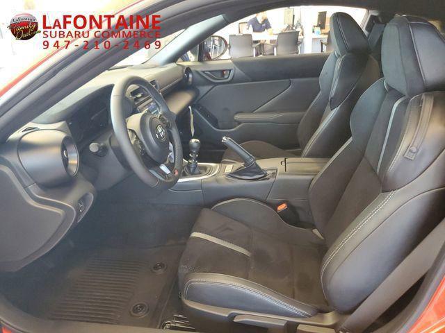 2025 Toyota GR86 Premium